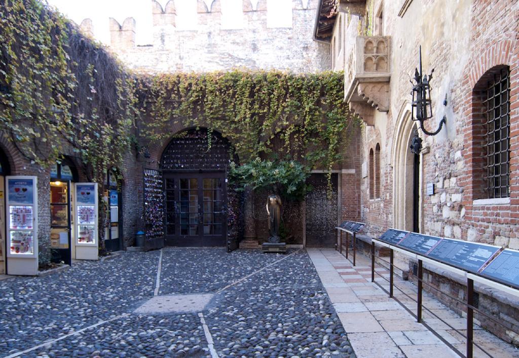 Italianflat - Palazzo Rizzardi Apartment Verona Exterior photo