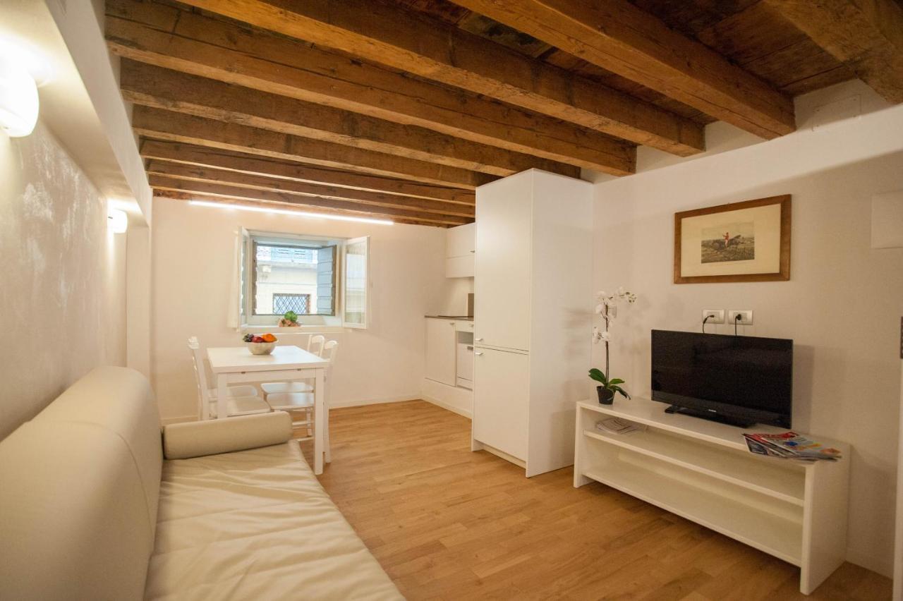 Italianflat - Palazzo Rizzardi Apartment Verona Exterior photo